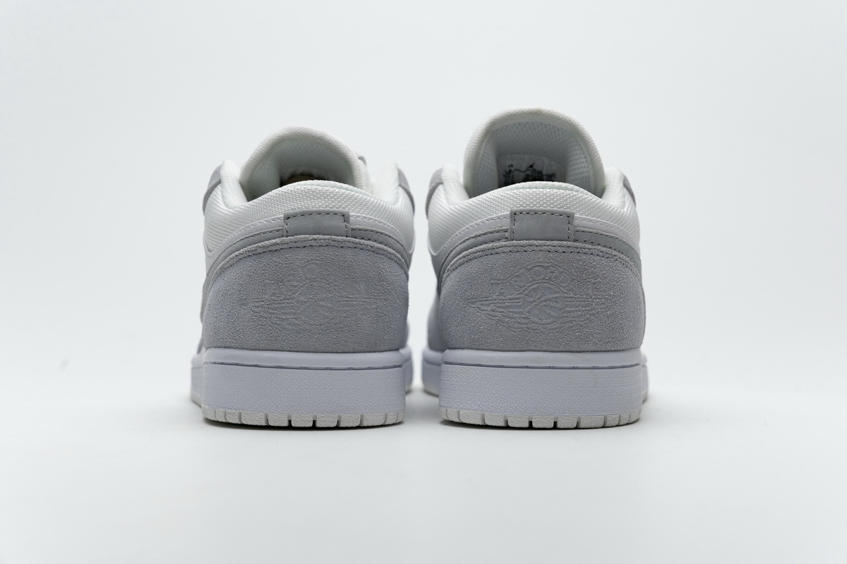 Jordan 1 Low Paris CV3043-100