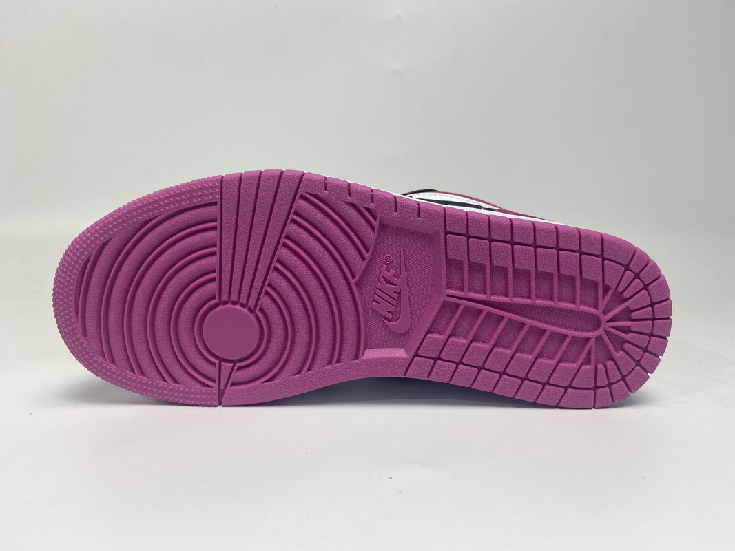 Jordan 1 Low Black Active Fuchsia CK3022-005