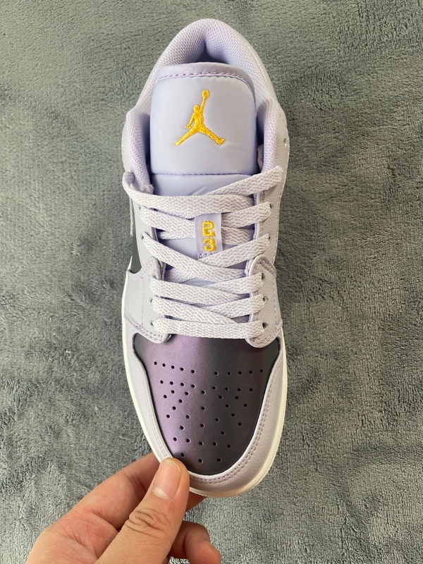 Air Jordan 1 Low Oxygen Purple 554723-505