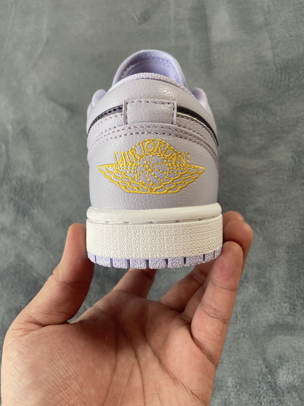 Air Jordan 1 Low Oxygen Purple 554723-505