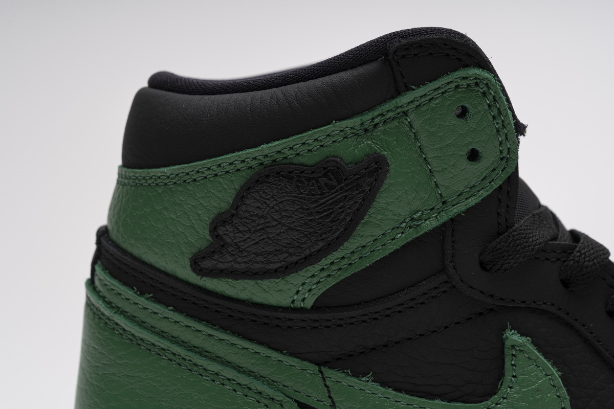 Air Jordan 1 Retro High OG “Pine Green” 555088-030