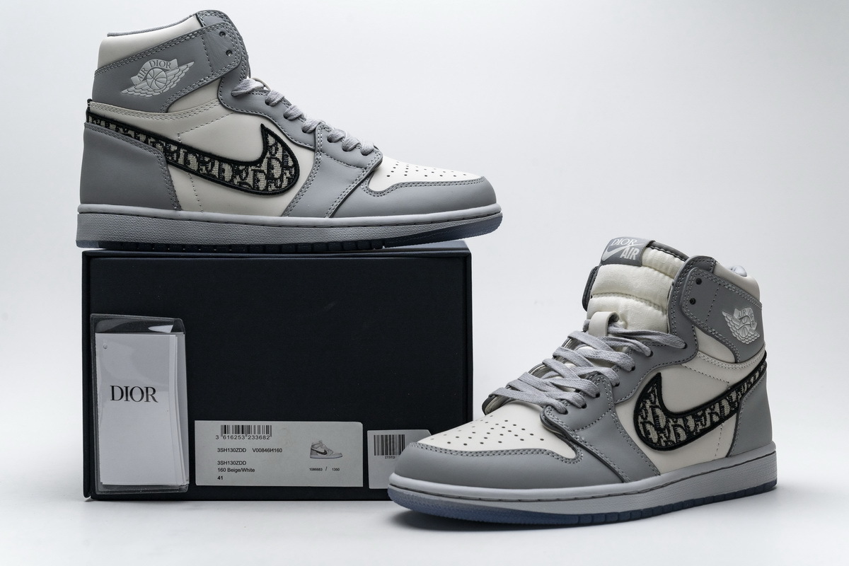 Jordan 1 Retro High CN8607-002