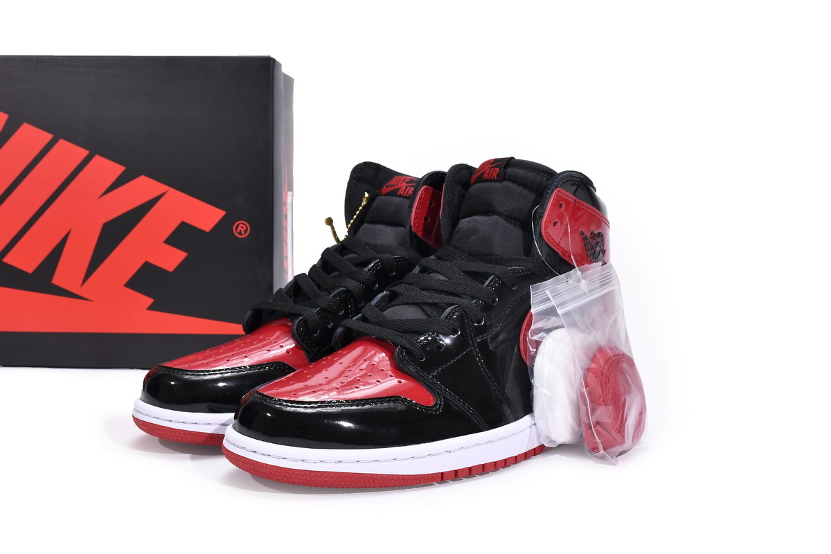 Jordan 1 Retro High OG Patent Bred 555088-063