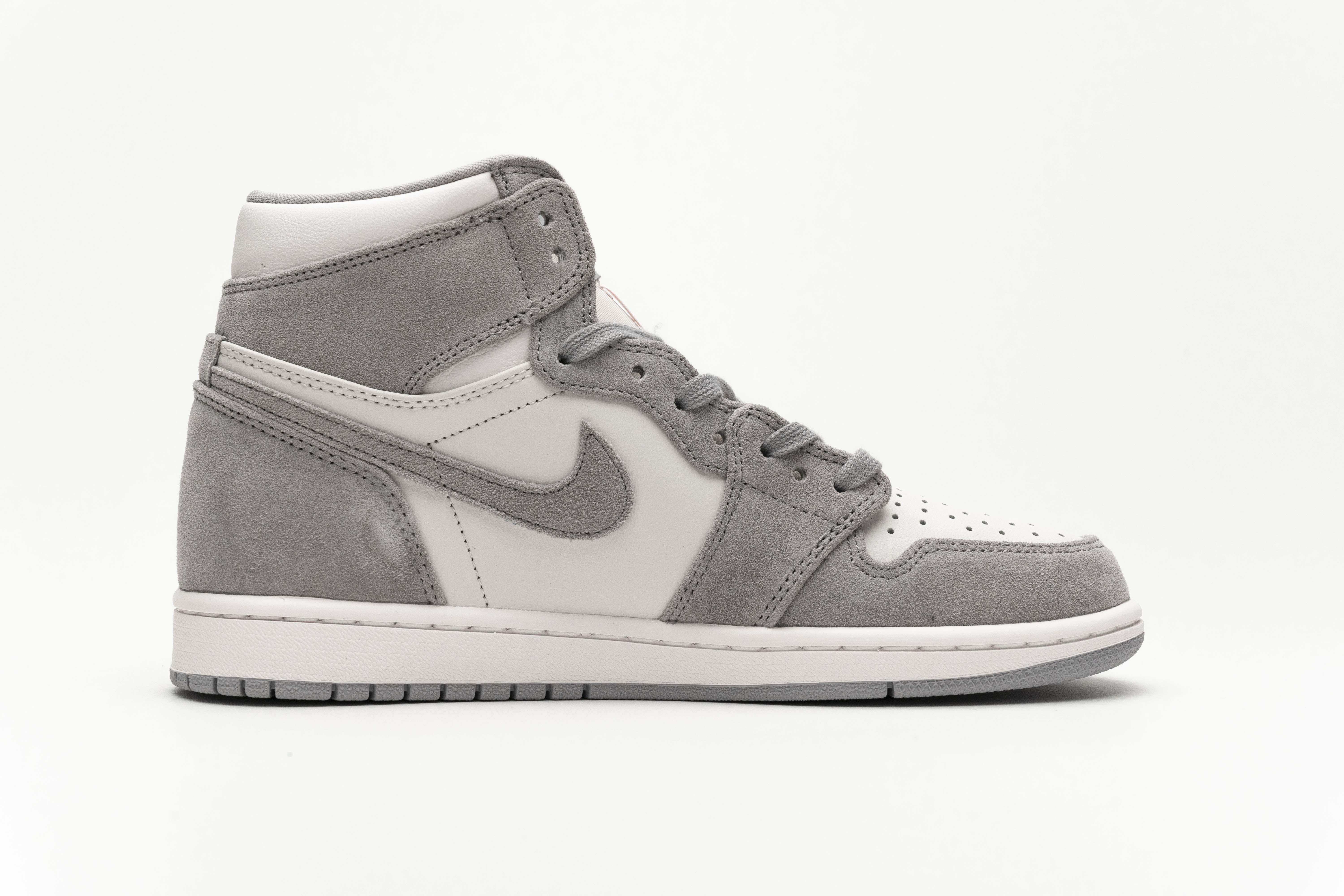 Jordan 1 High Pale Ivory AH7389-101