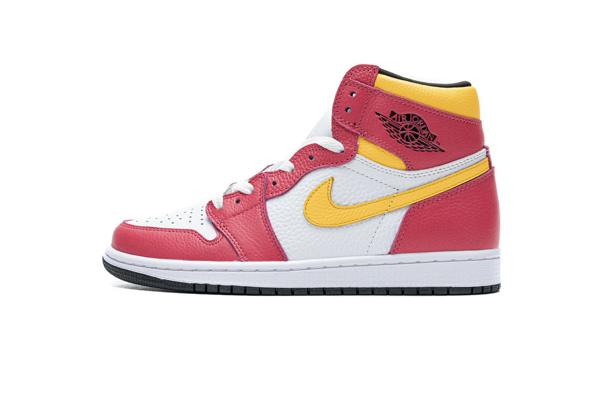 Air Jordan 1 High OG “Light Fusion Red” 555088-603