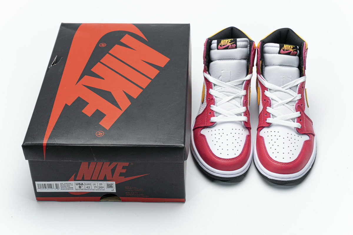 Air Jordan 1 High OG “Light Fusion Red” 555088-603
