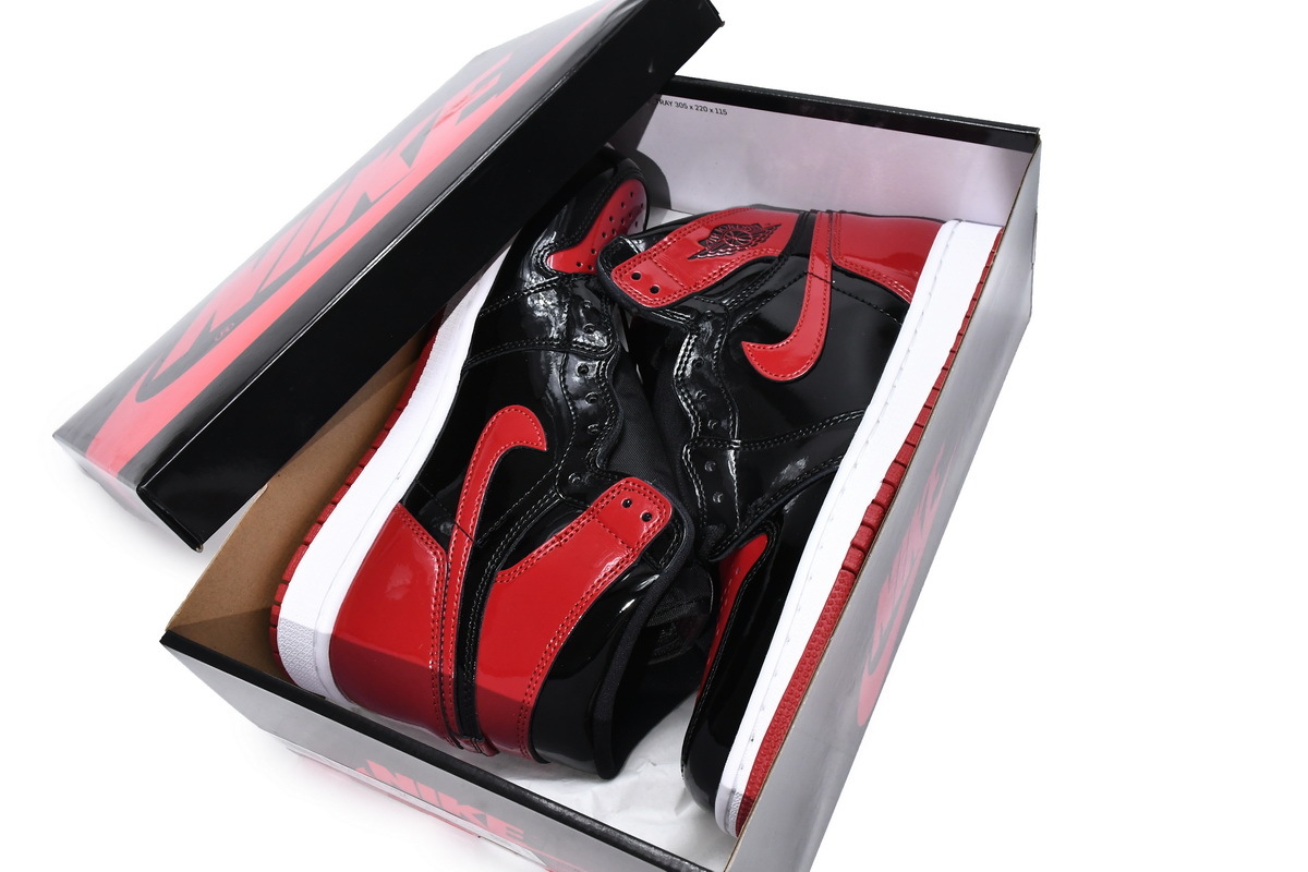 Air Jordan 1 High Banned Patent Leather 555088-063