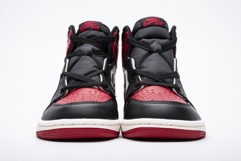 Air Jordan 1 High OG “Bred Toe” 555088-610