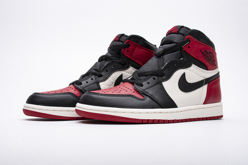 Air Jordan 1 High OG “Bred Toe” 555088-610