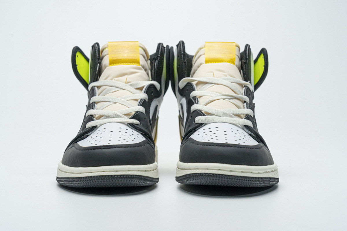 Air Jordan 1 Retro High OG "Volt Gold" 555088-118