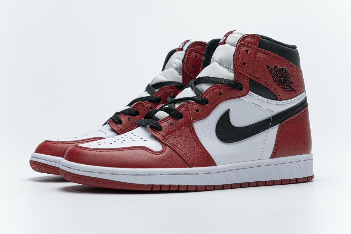 Air Jordan 1 Retro Hi OG Chicago 555088-101