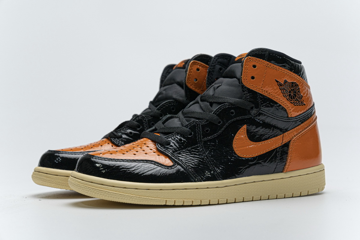 Air Jordan 1 Retro High OG 'Shattered Backboard 3.0' 555508-028