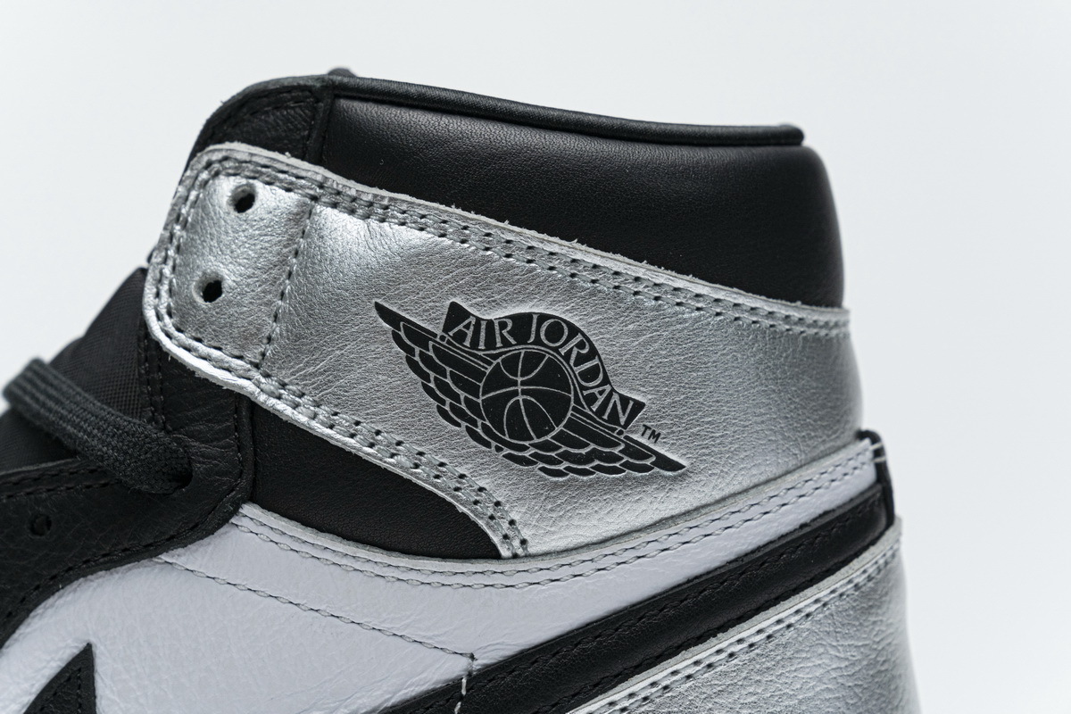 Air Jordan 1 High OG "Metallic Silver" CD0461-001