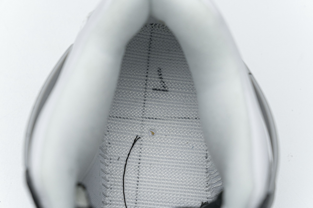 Air Jordan 4 Retro White Cement 840606-192