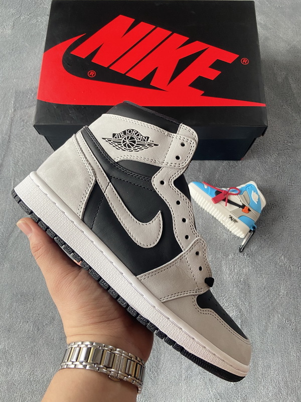 Air Jordan 1 Shadow 2.0 Black Light Smoke Grey 555088-035