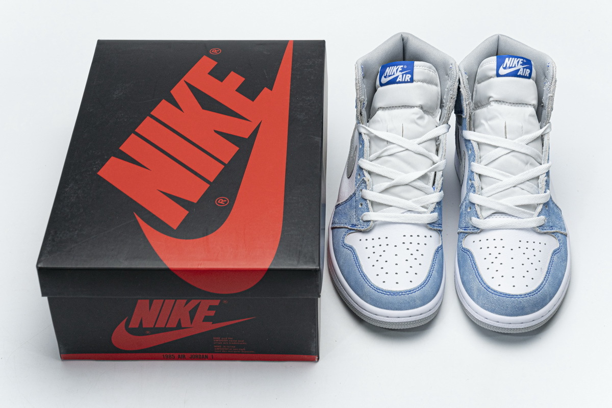 Jordan 1 Retro High Hyper Royal Smoke Grey 555088-402