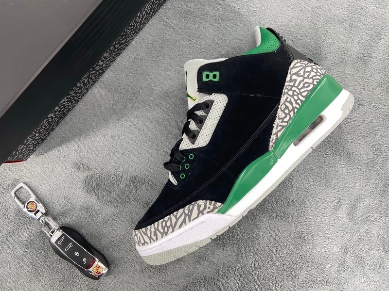Air Jordan 3 Retro Pine Green CT8532-030