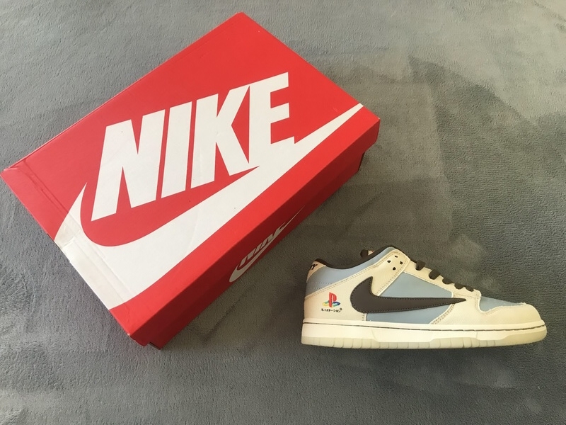 Nike Dunk Low Travis Scott x Playstation CU1726-800