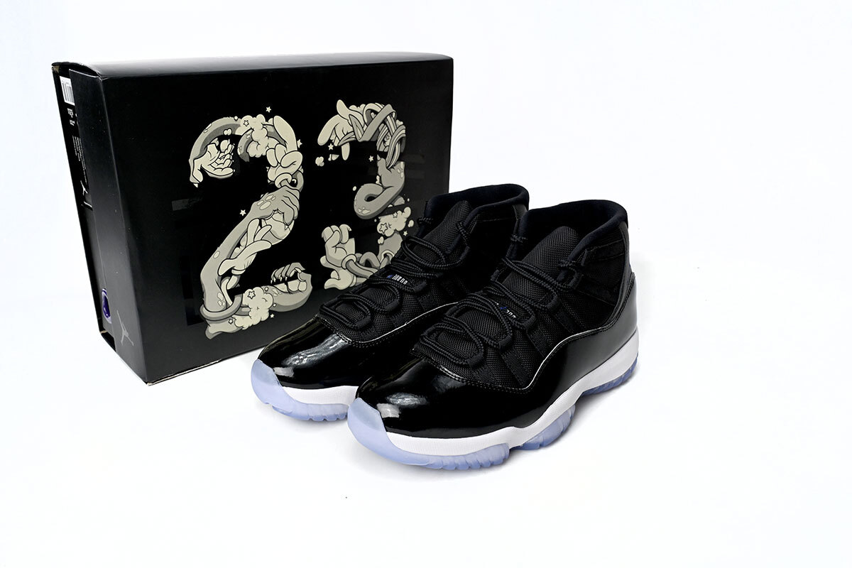 Jordan 11 Retro Space Jam 378037-003