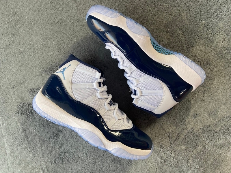 Air Jordan 11 Retro UNC Win Like 82 378037-123