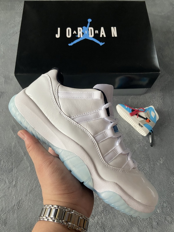 Air Jordan 11 Retro Low Legend Blue  AV2187-117