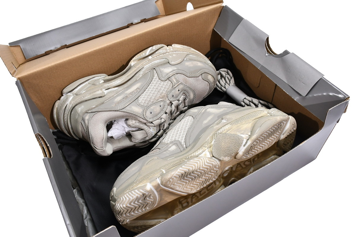Balenciaga Triple S Beige  524039 W2FA1 9710