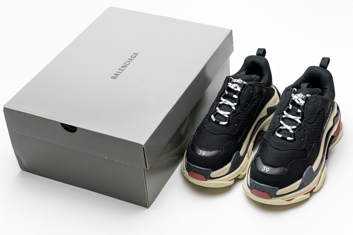 Balenciaga Triple S Black Red 533882 W0901 1000