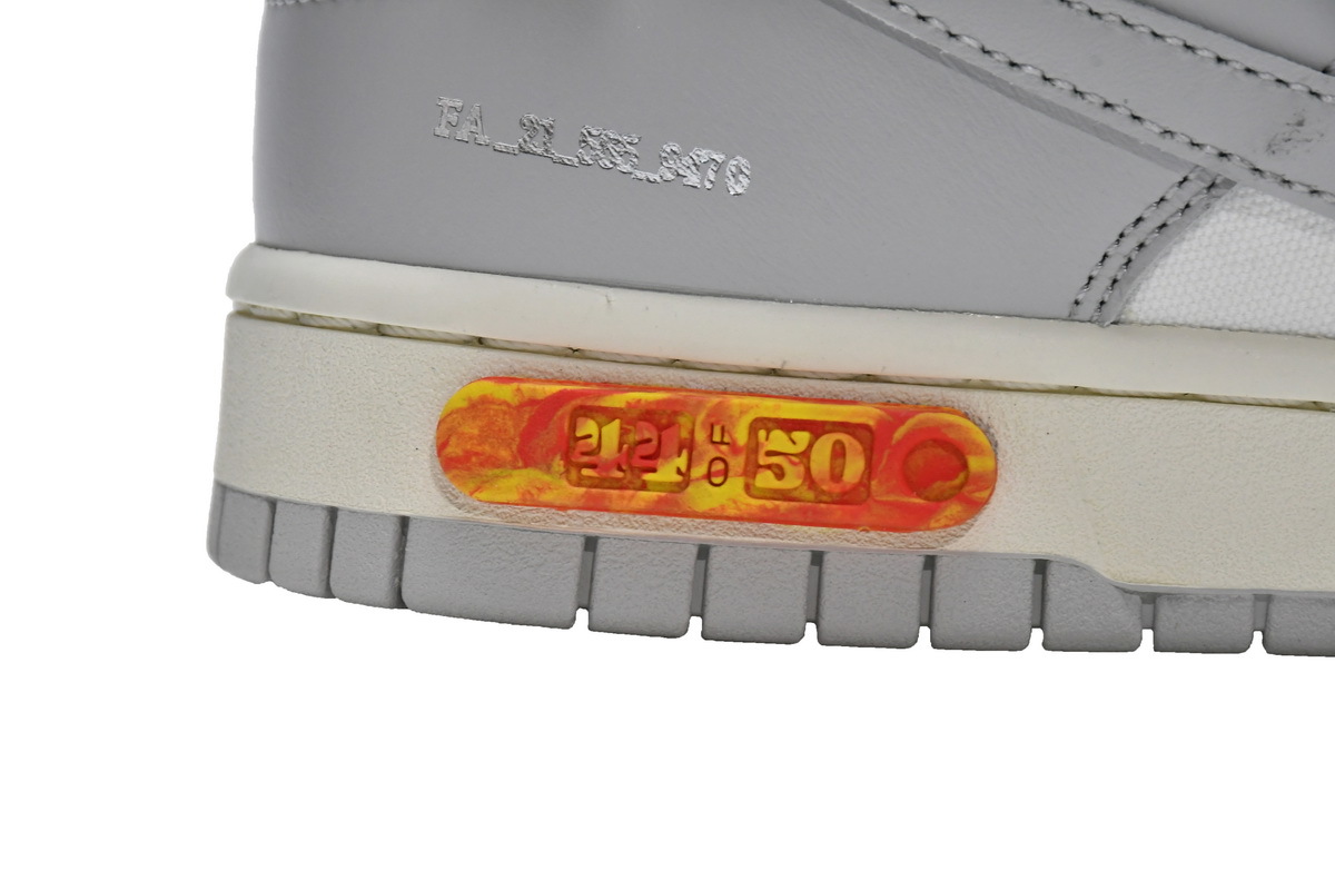 OFF WHITE x Nike Dunk SB Low Lot 44 of 50 DM1602-104