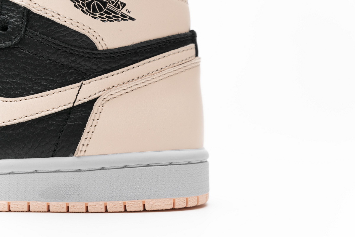 Air Jordan 1 Retro High Crimson Tint 555088-081