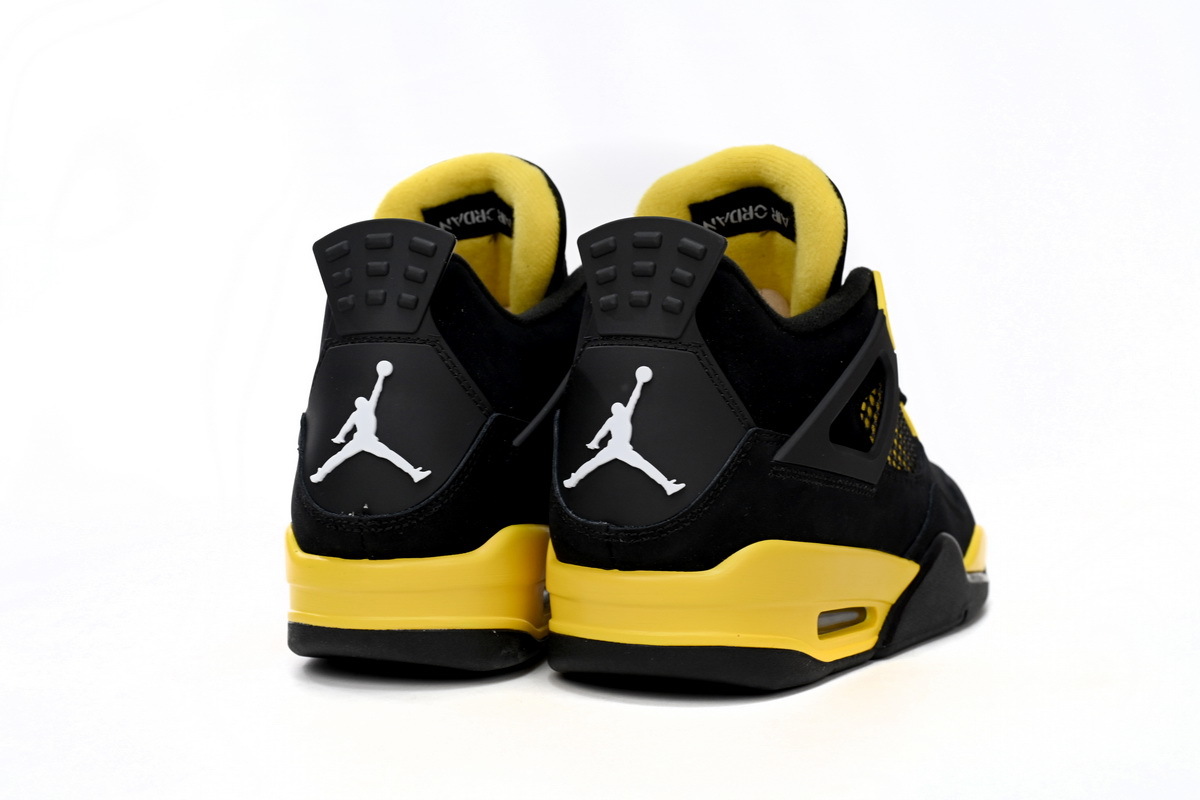 Air Jordan 4 Retro Thunder  DH6927-017
