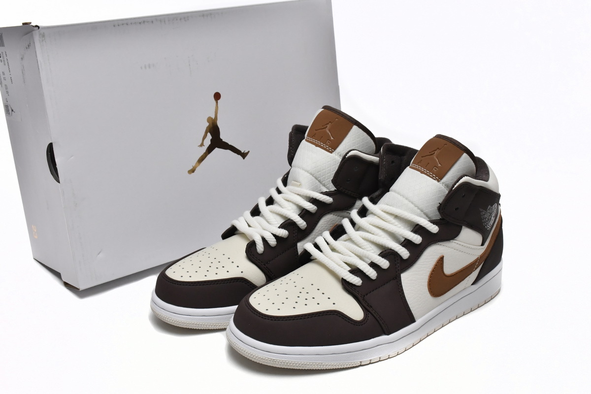 Air Jordan 1 Mid SE Cream Dark Chocolate DO6699-200