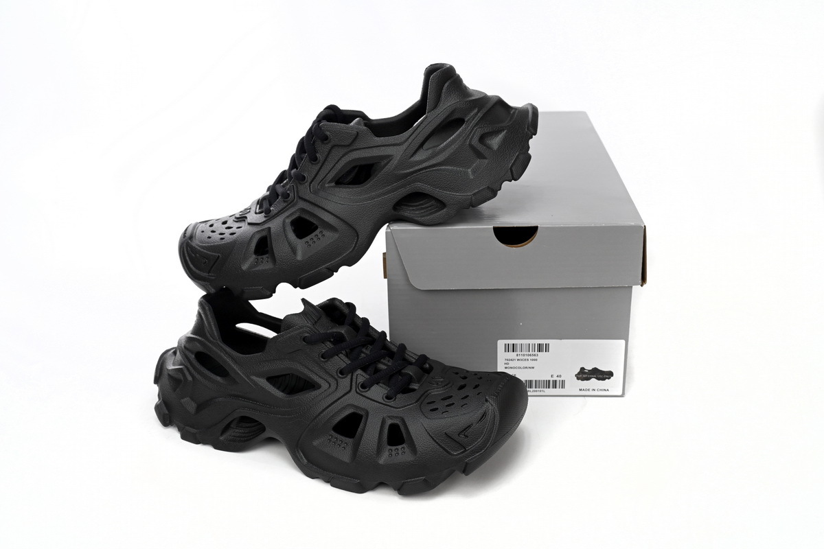 Balenciaga HD Lace Up Black 702421W3CES1000