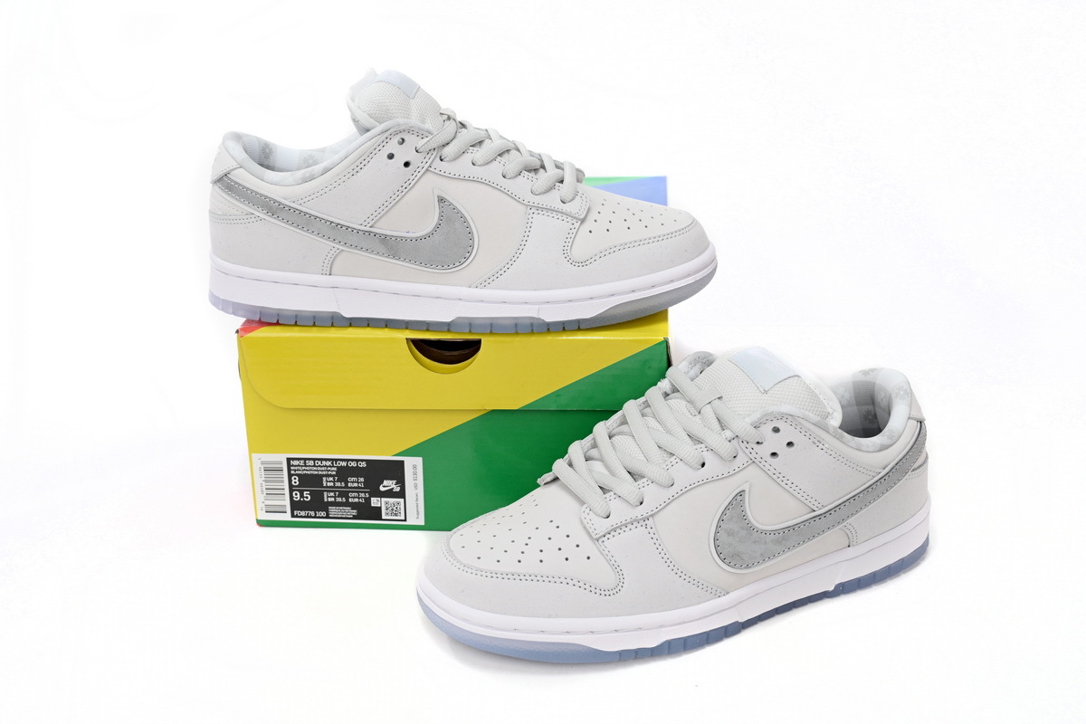 Nike SB Dunk Low White Lobster Friends and Family FD8776-100