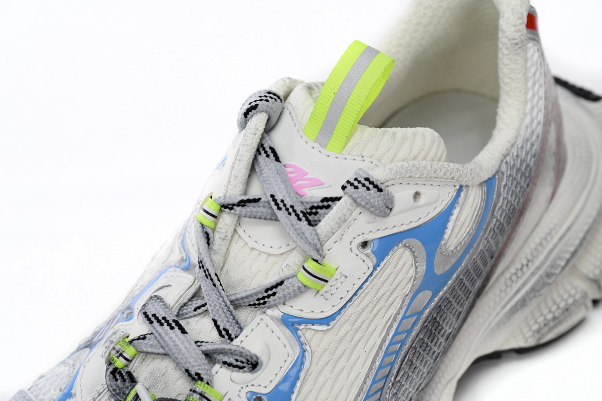 Balenciaga 3XL Sneaker Worn-Out - White Blue Red  734734W3XL5 9645