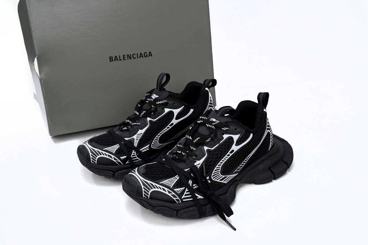 Balenciaga Black And White 542228 W2RB8 0102