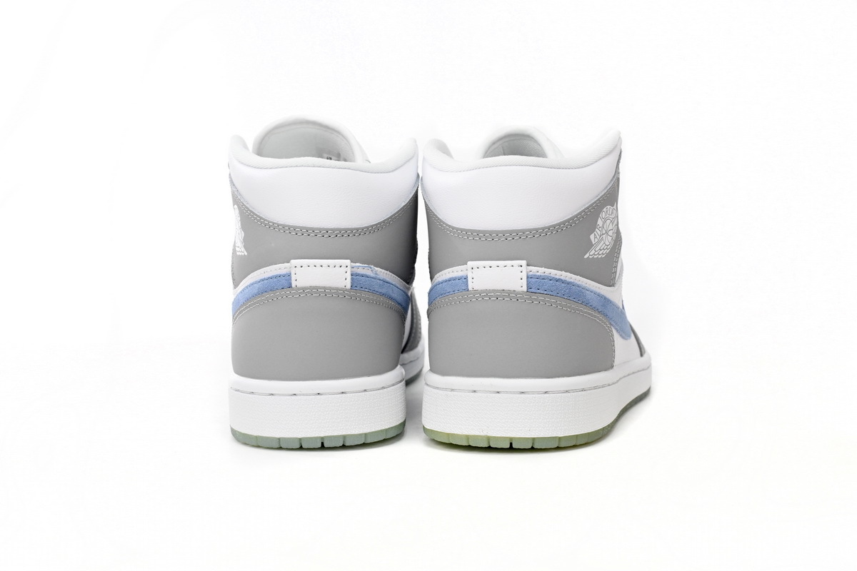 Jordan 1 Mid Wolf Grey Aluminum BQ6472-105