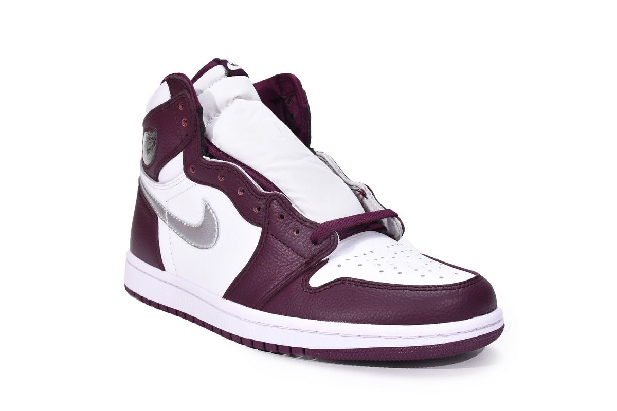 Jordan 1 Retro High OG Bordeaux 555088-611