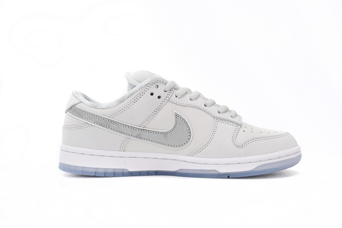 Concepts x Dunk Low OG SB White Lobster Friends & Family FD8776-100
