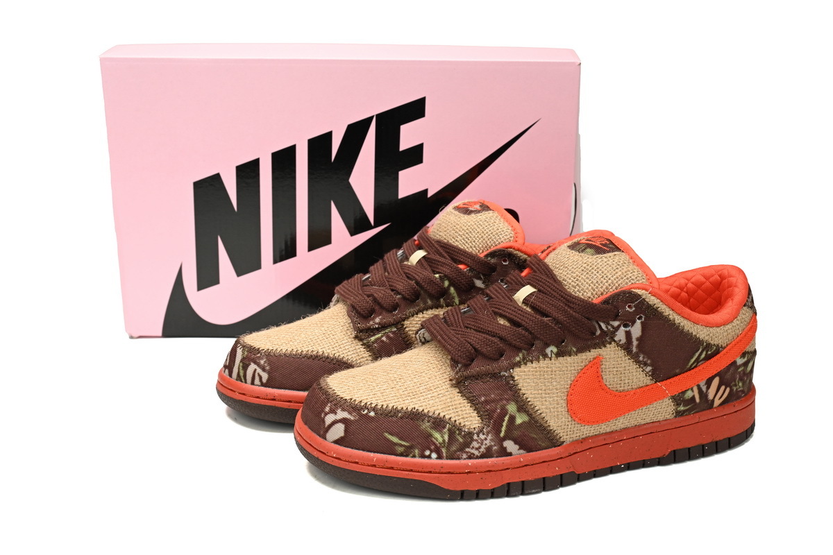 Nike SB Dunk Low Reese Forbes Hunter 304292-281