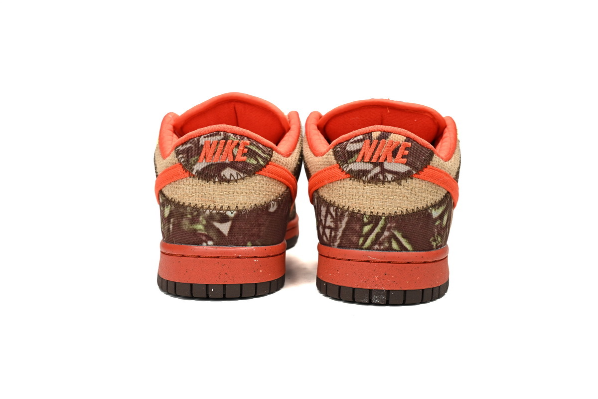 Nike SB Dunk Low Reese Forbes Hunter 304292-281