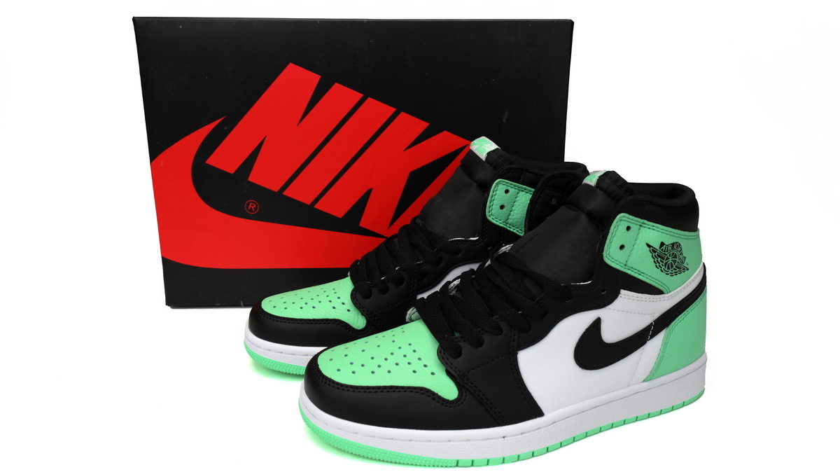 Jordan 1 Retro High OG Green Glow DZ5485-130