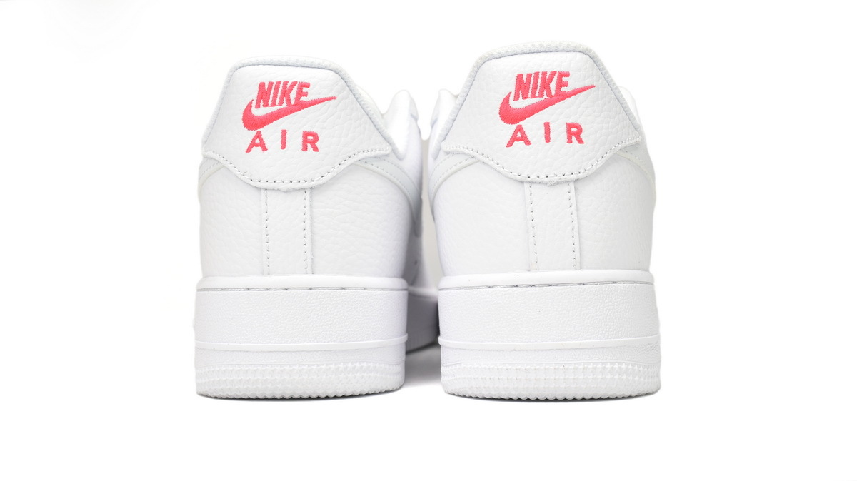 Wmns Air Force 1 '07 Essential Summit White Solar Red CT1989-101