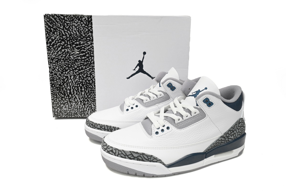 Jordan 3 Retro Midnight Navy CT8532-140