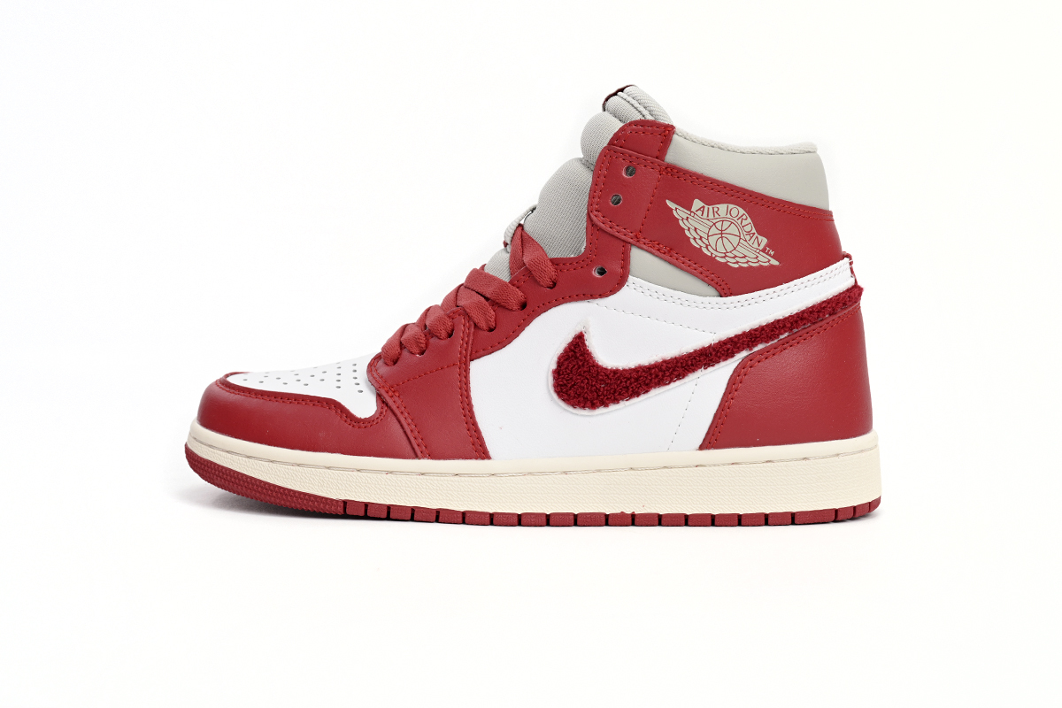 Jordan 1 Retro High OG Varsity Red DJ4891-061