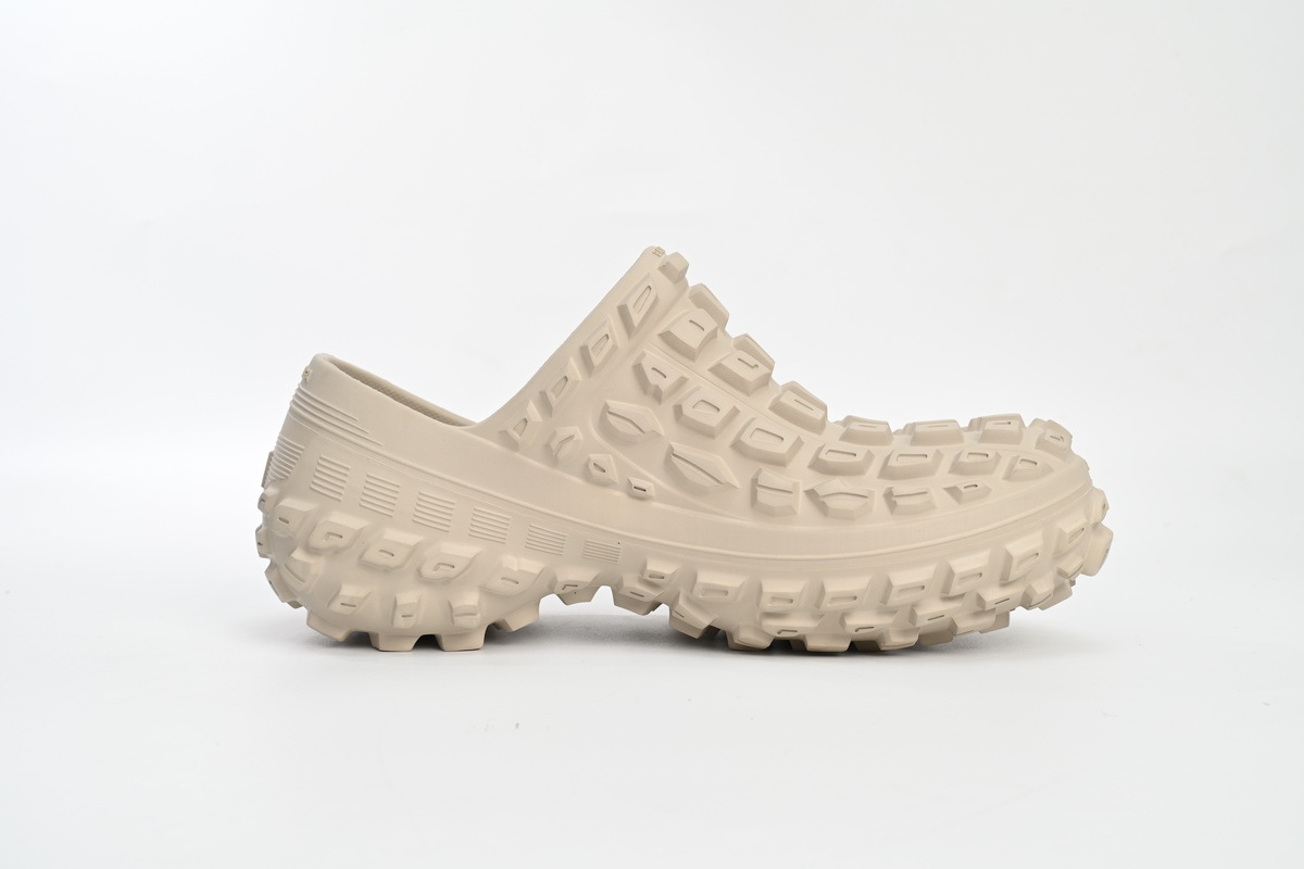 Balenciaga Defender Clog Beige Rubber 735250 W3CV2 9700