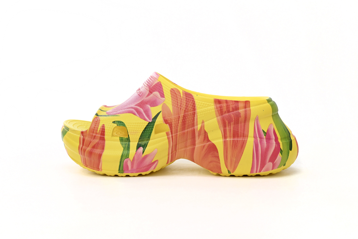 Balenciaga x Crocs Yellow 677389 W1S8F 7053