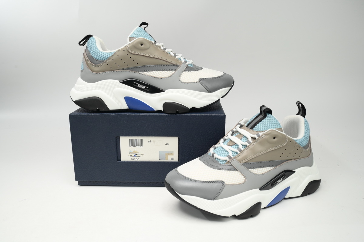 B22 White Blue