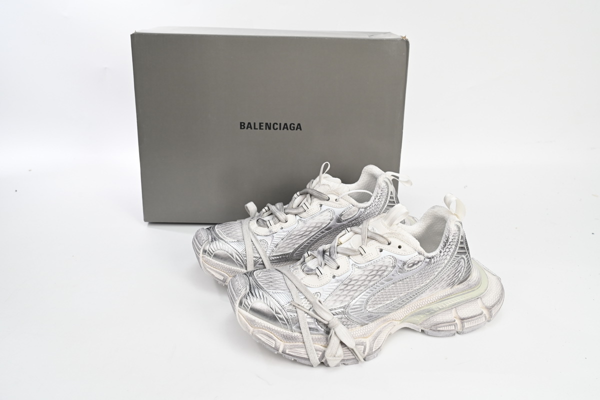 Balenciaga Silver White 542229 W1RB5 0101