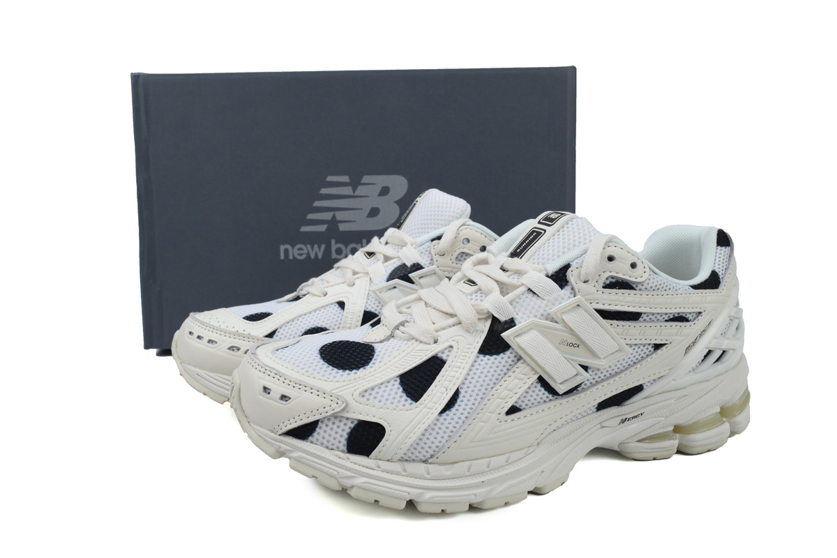 New Balance 1906R Polka Dot Sea Salt M1906RPC