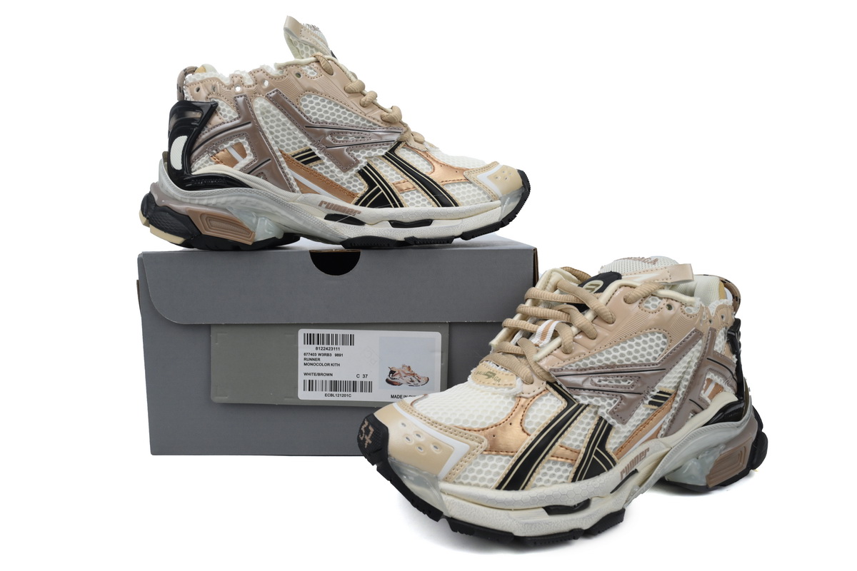 Balenciaga Runner Beige Black White 677403 W3RB3 9891